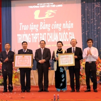 Trường THPT Vũ Thê Lang đón chuẩn Quốc gia